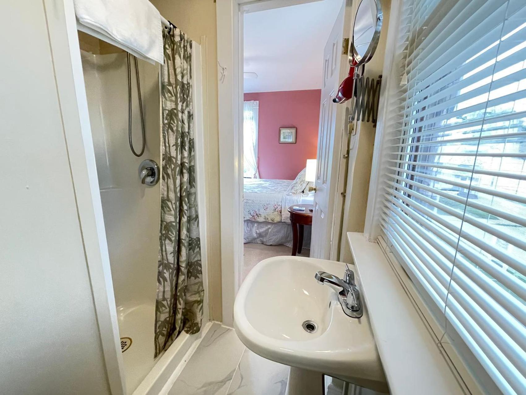 Strathaird Bed And Breakfast Niagara Falls Exteriör bild